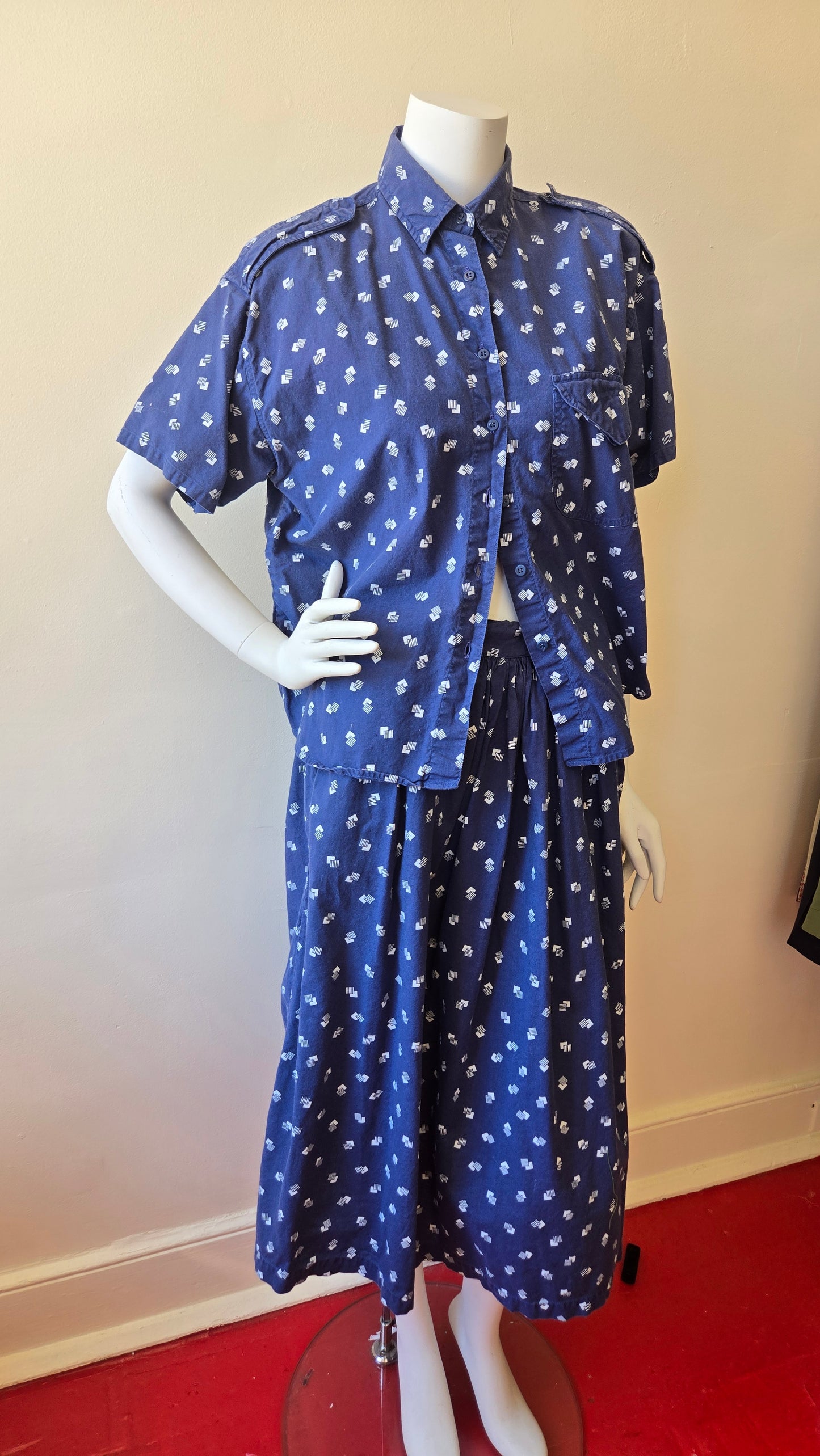 Khazana blue print skirt set