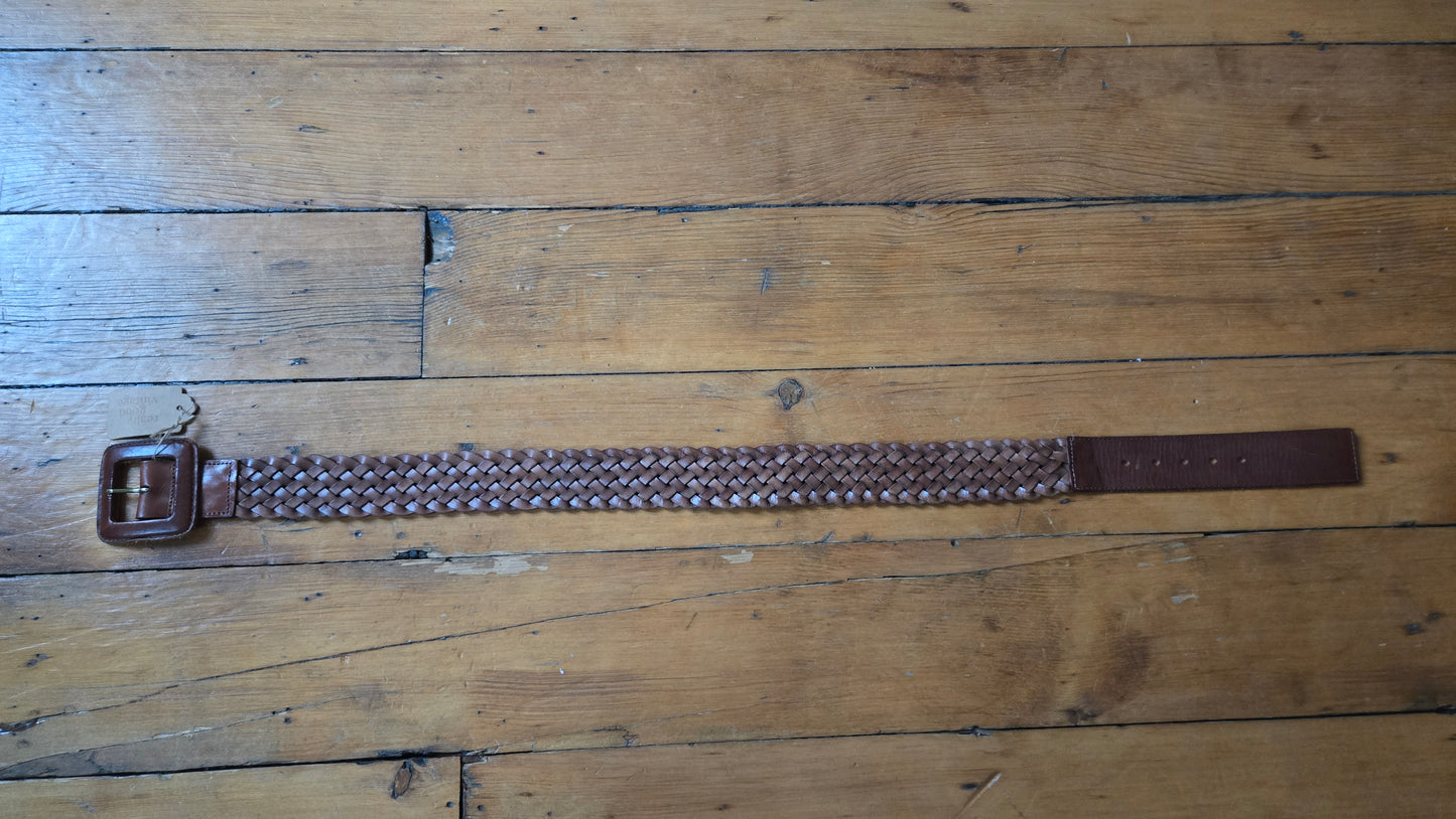 Banana Republic brown woven leather belt