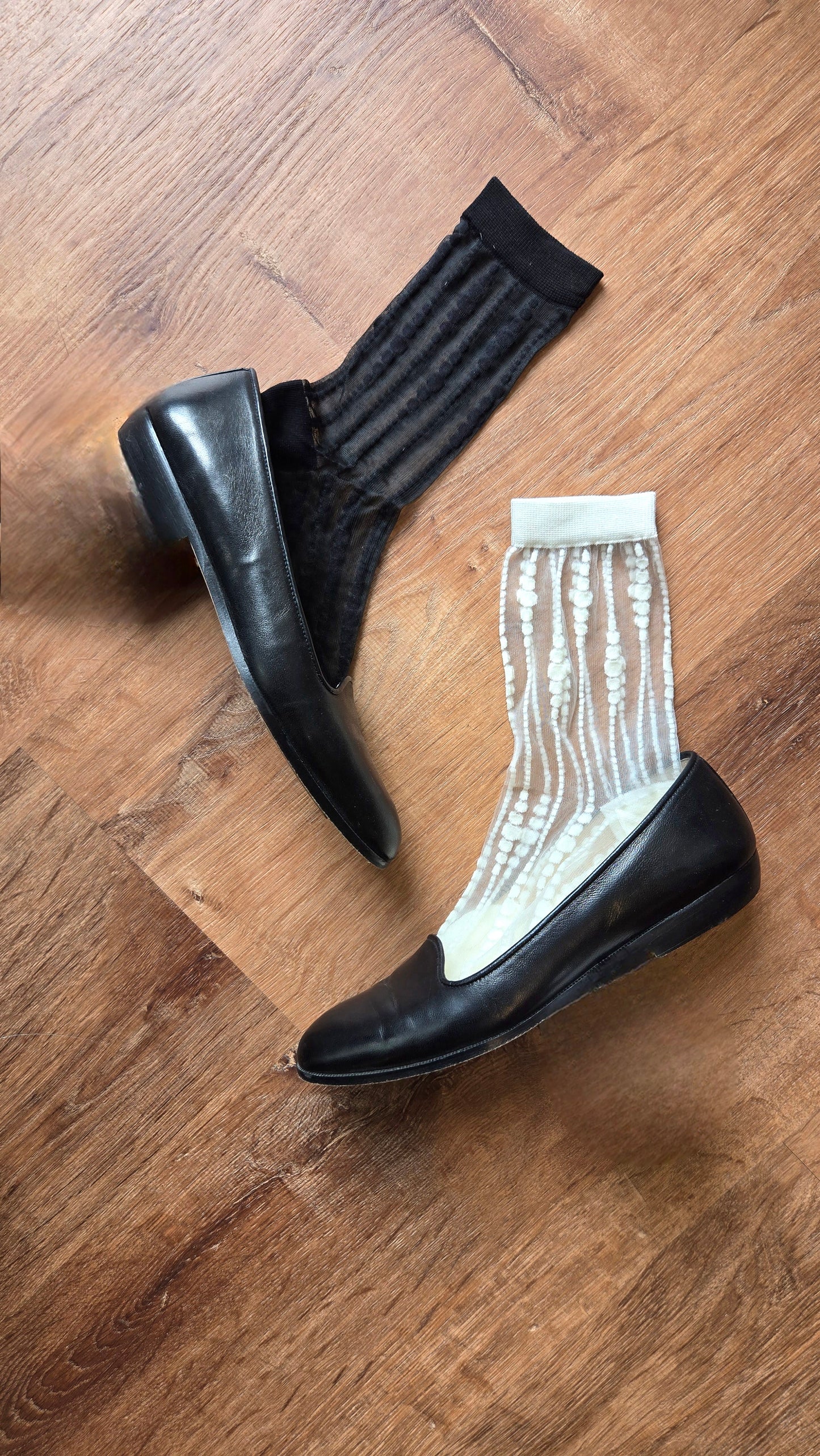 Trendy vertical bar Dots Sheer Mesh Socks: White / M