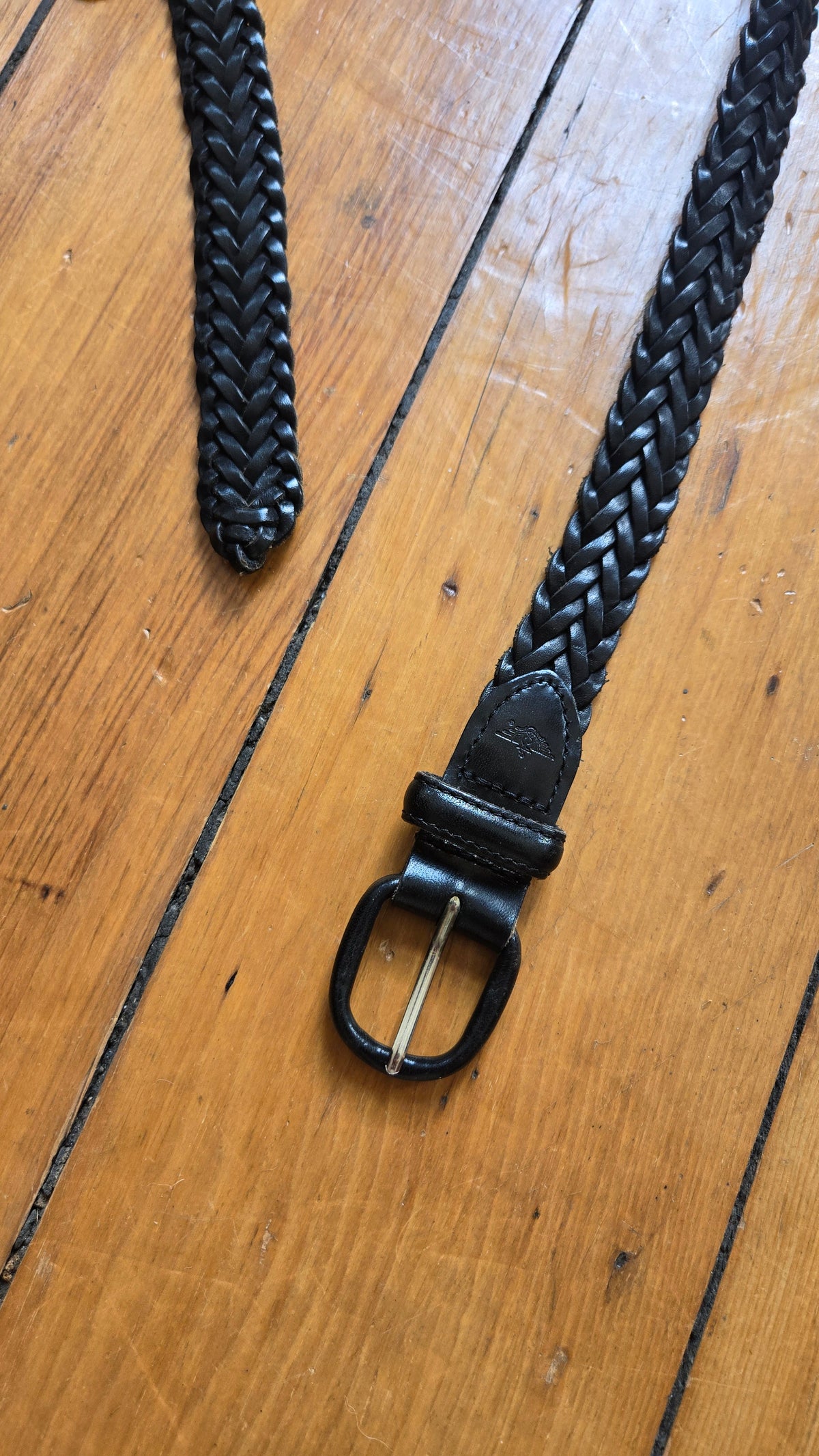 Black woven full grain belt
