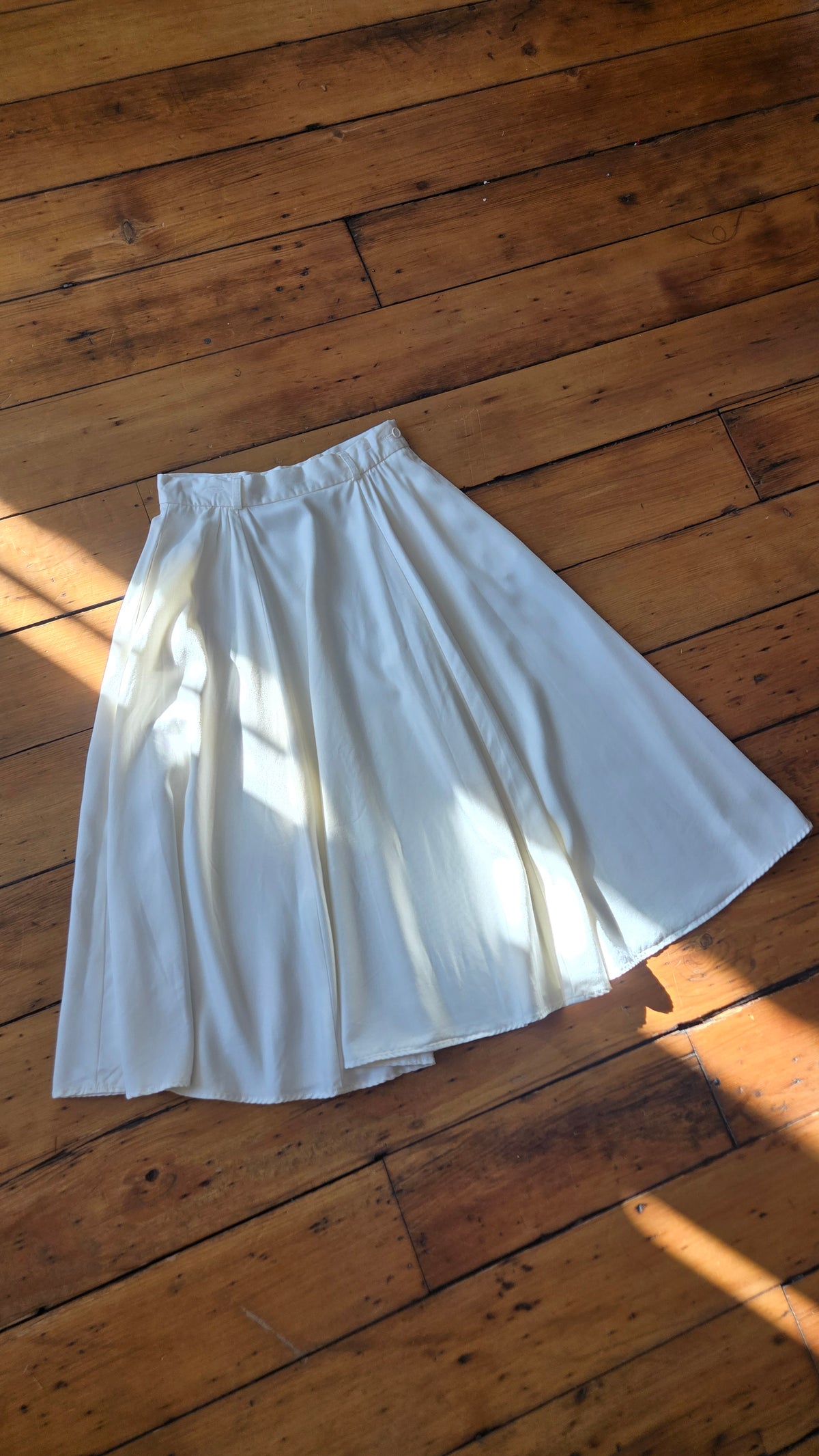 Michael Matthews white twirly skirt - sourced in paris