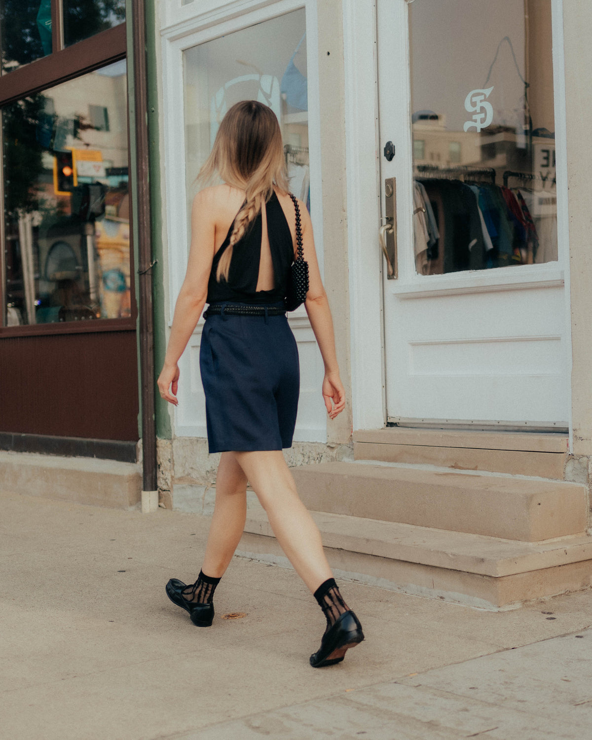 Ann Taylor navy linen shorts
