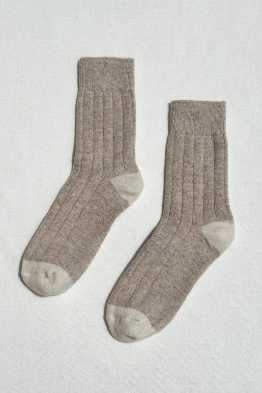 Classic Cashmere Socks: Fawn