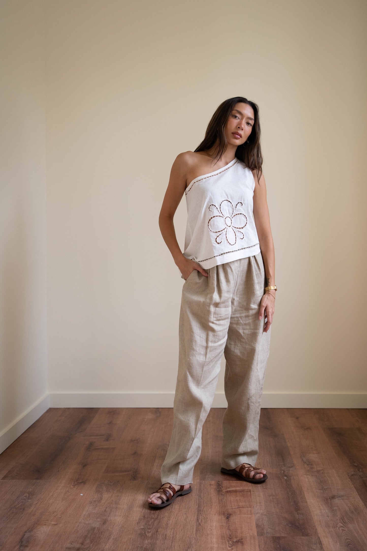 Oatmeal pleated linen trousers