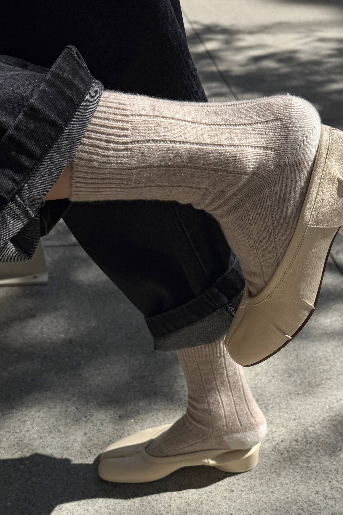 Classic Cashmere Socks: Grey Melange