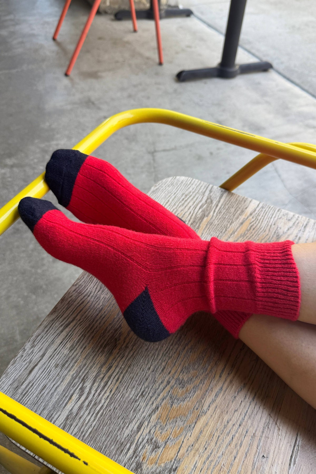 Classic Cashmere Socks: Bluebell