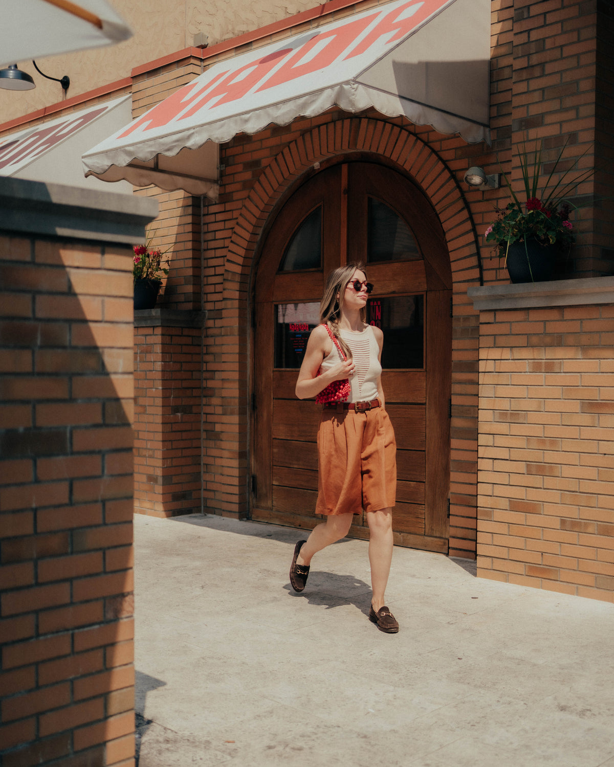 Giorgio Sant'Angelo camel linen shorts