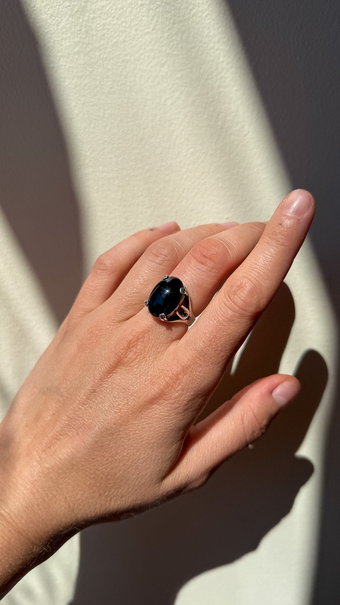 Sterling silver black cabochon ring