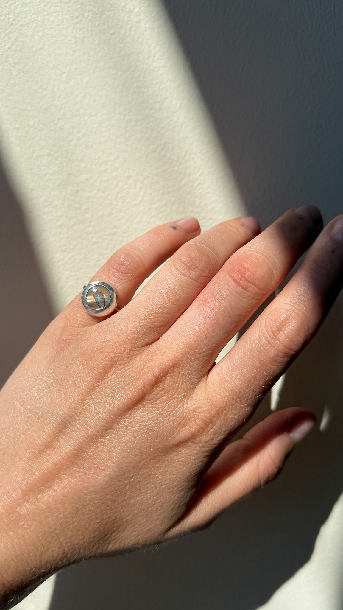 Sterling silver & abalone ring