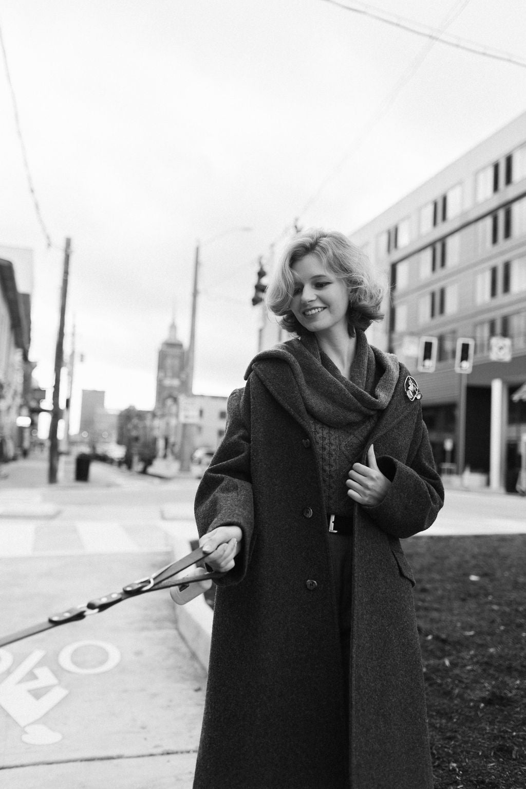 Bloomingdale's cashmere sweater w attached scarf