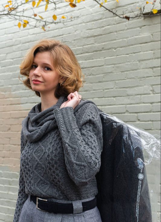 Bloomingdale's cashmere sweater w attached scarf