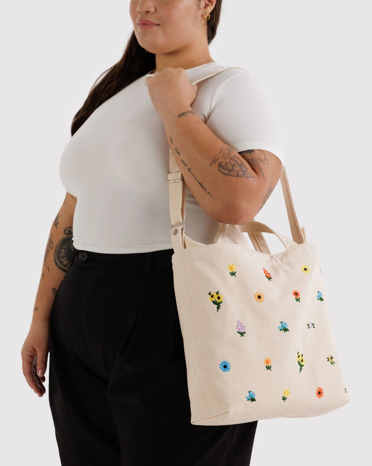 Baggu embroidered flower canvas tote