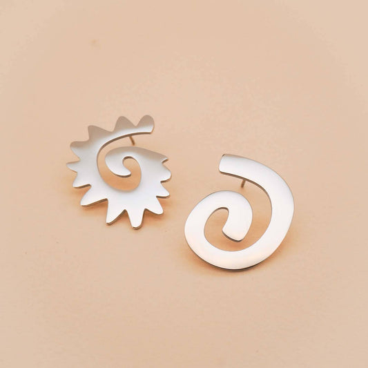Caracol & Espiral silver studs