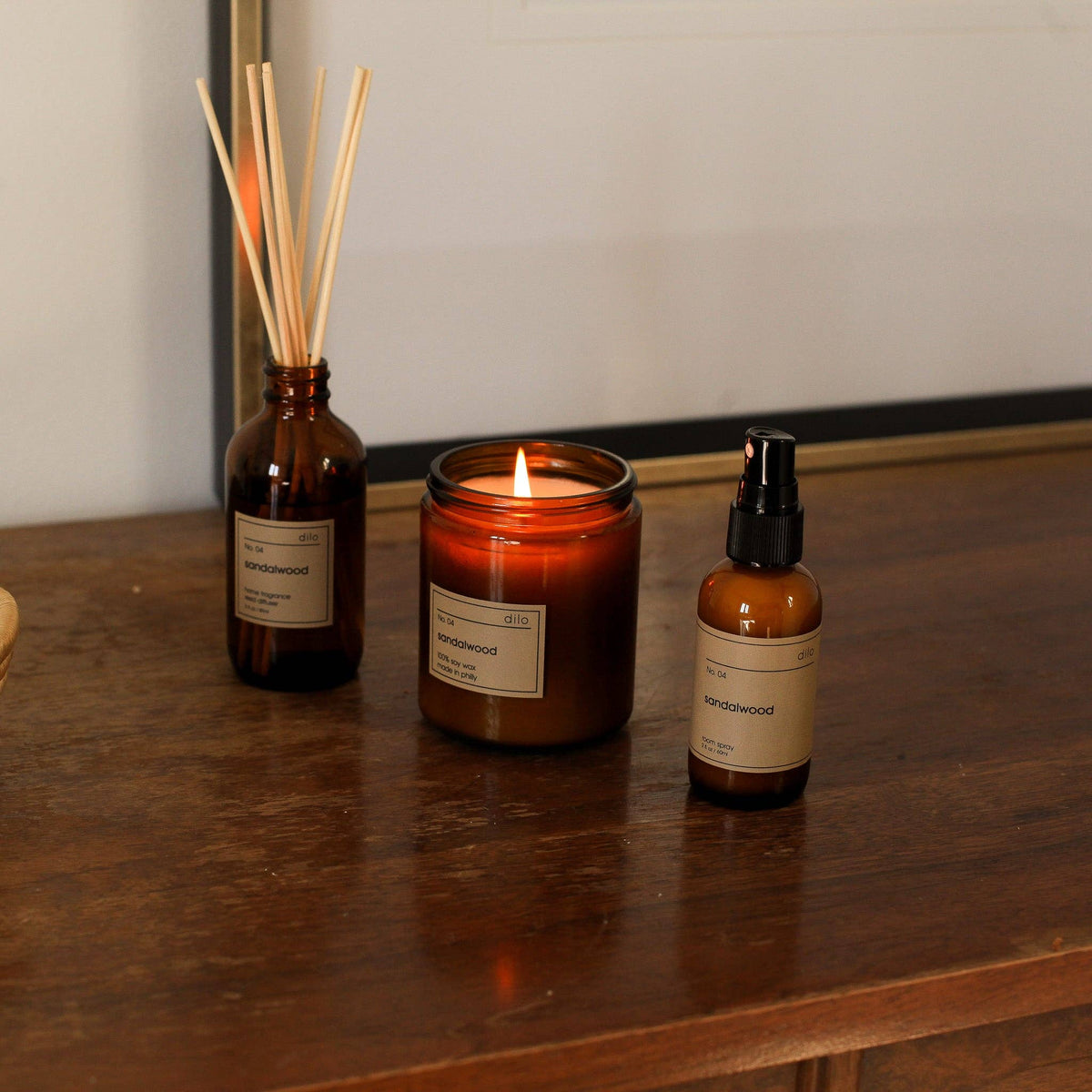 No. 04 - Sandalwood Candle: 3.5oz