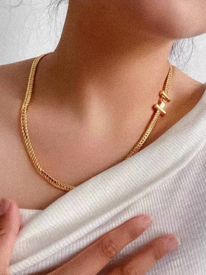 Savannah Gold T Chain Choker