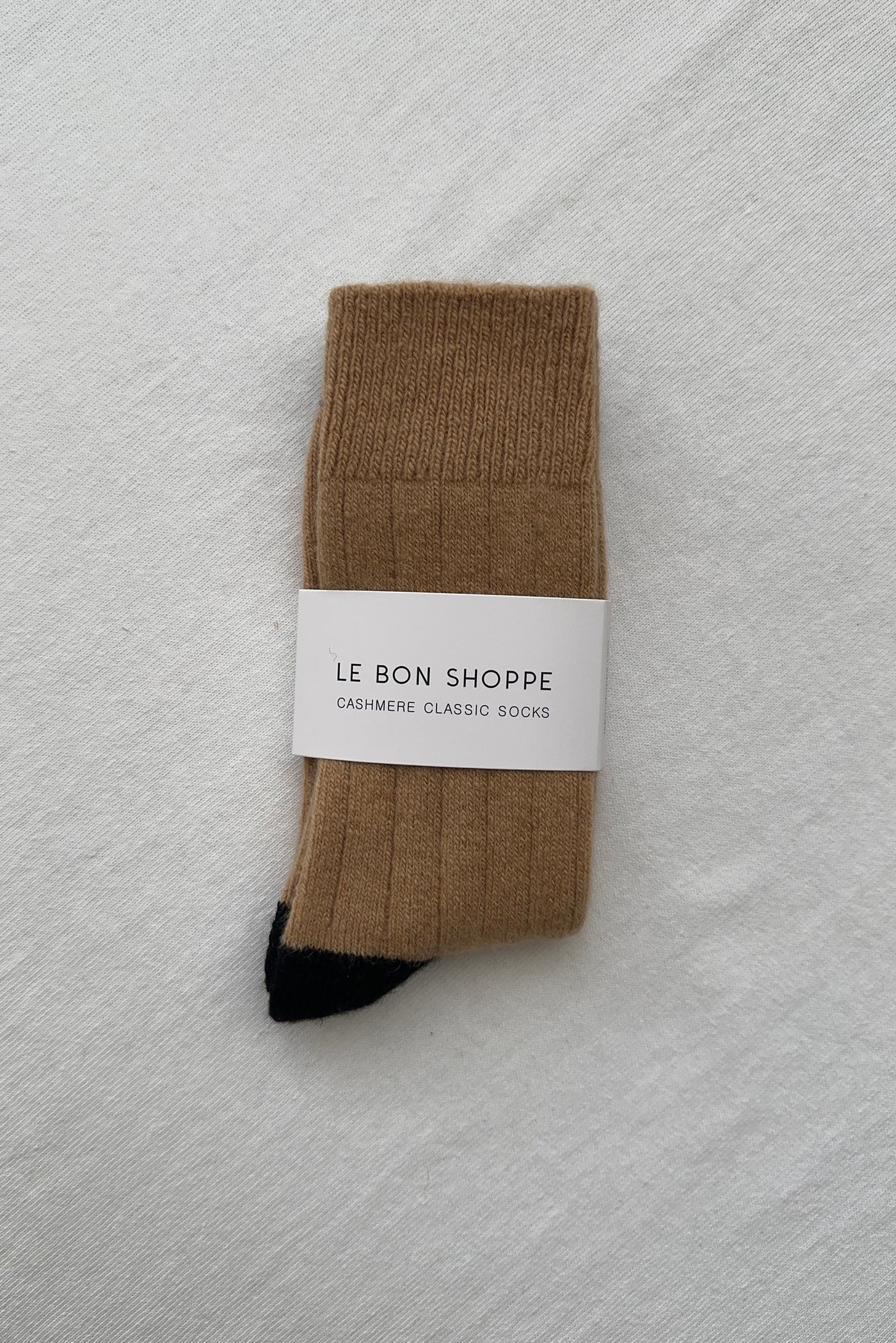 Le Bon Shoppe cashmere socks - camel & black