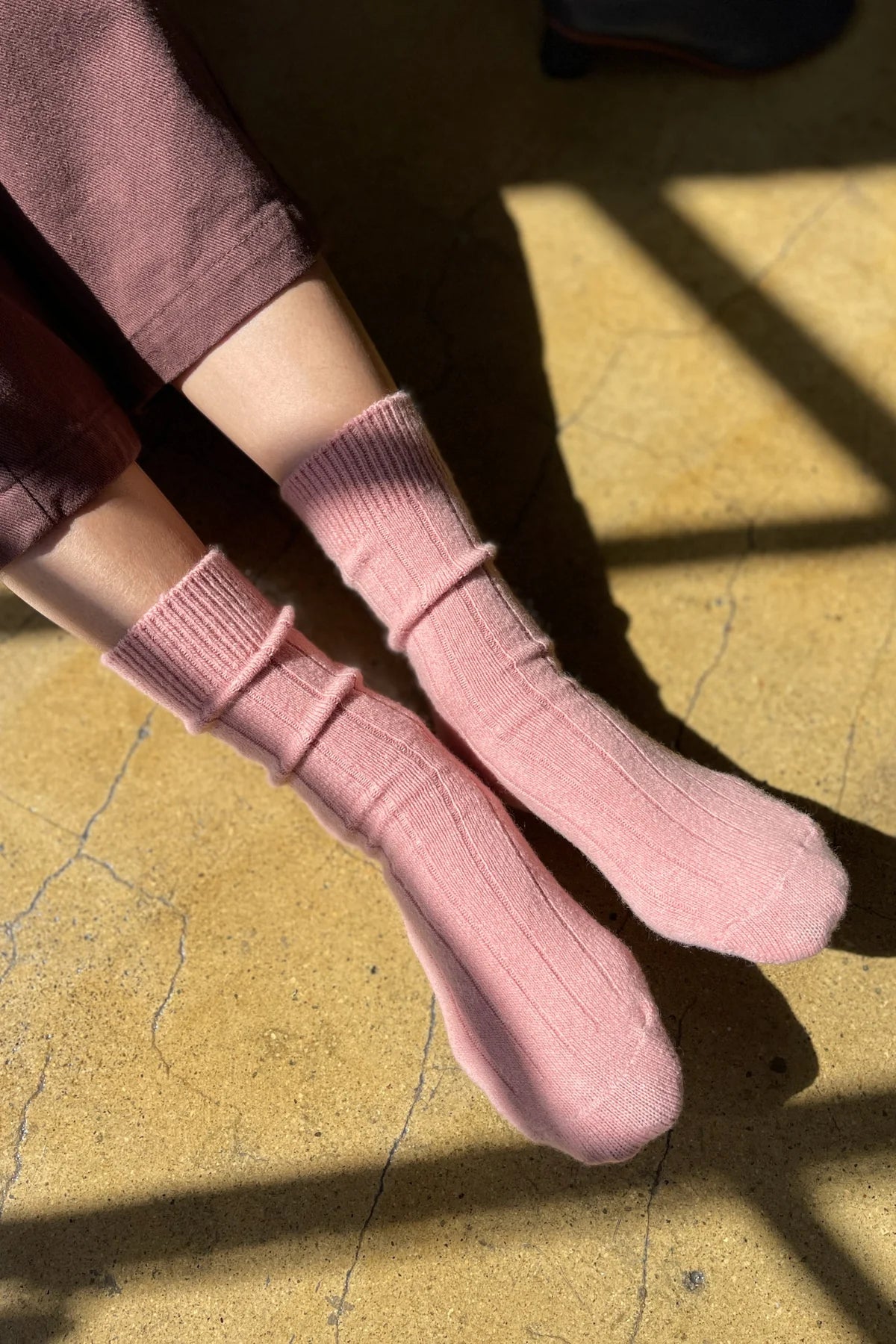 Le Bon Shoppe cashmere socks - rose petal